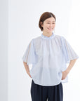 フリルネックシアースリーブブラウス【日本製】