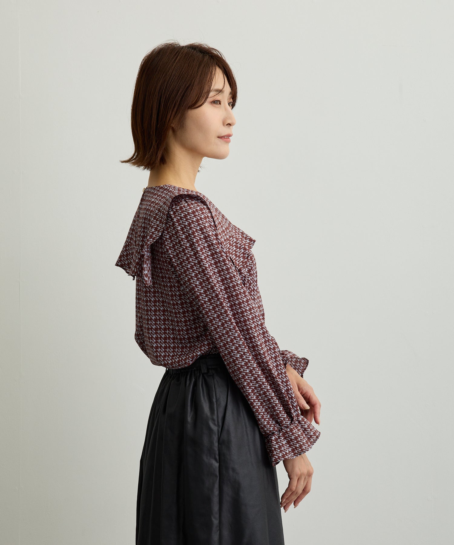 千鳥ツイード風プリントフリルブラウス【日本製】 – Ifemelu