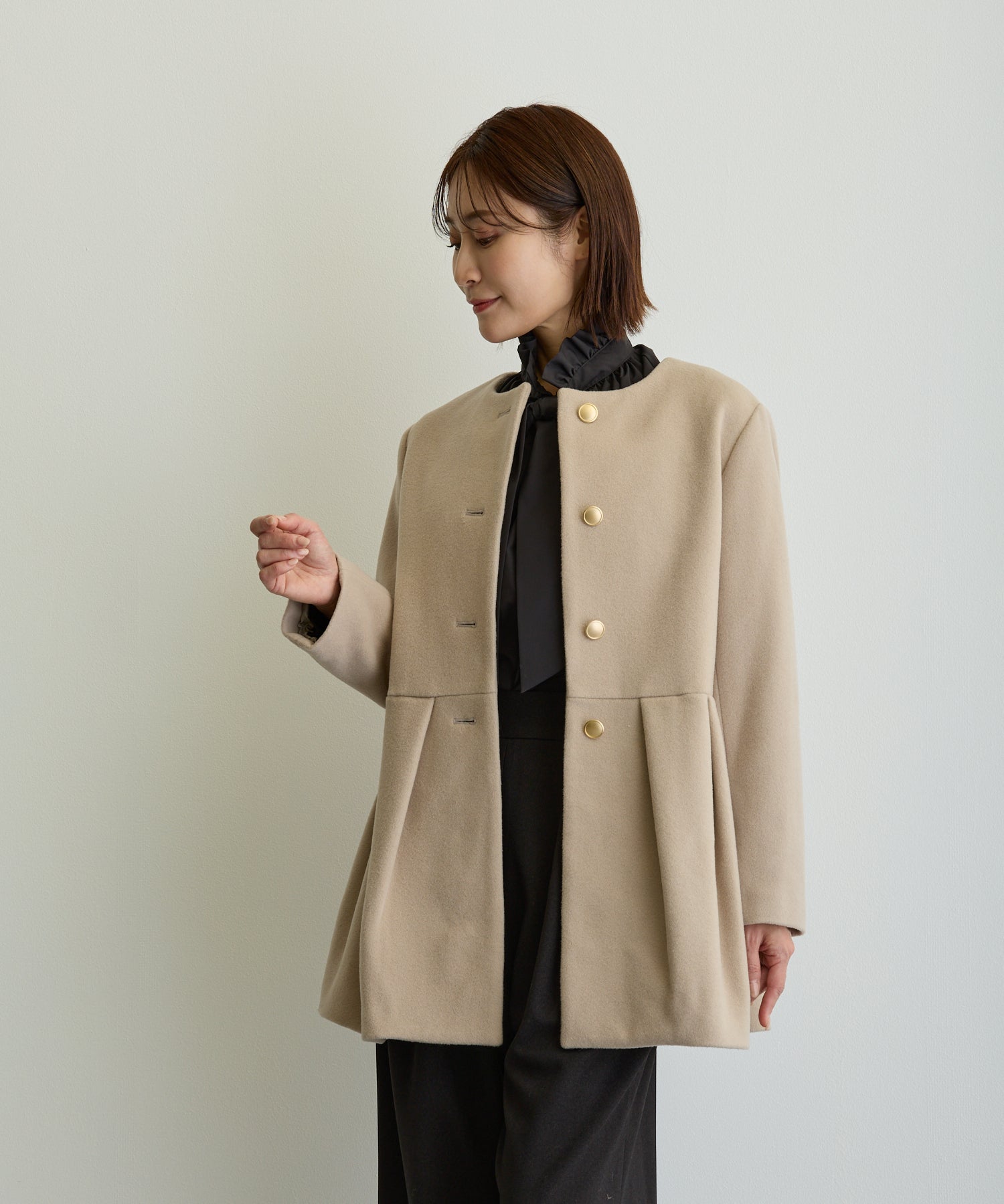 unof ふじあみ　コート　ベージュ　SOLID COAT beige 美品！ unof ふじあみ コート ベージュ SOLID COAT beige 美品！