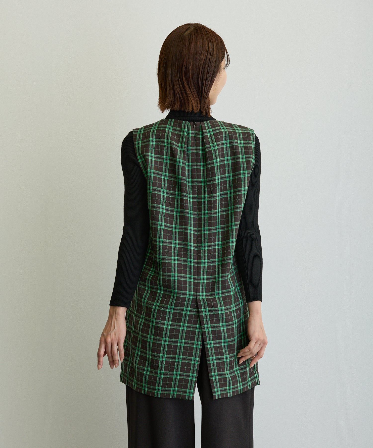 Vネックチェックミニワンピース/ブラウン×グリーン【日本製