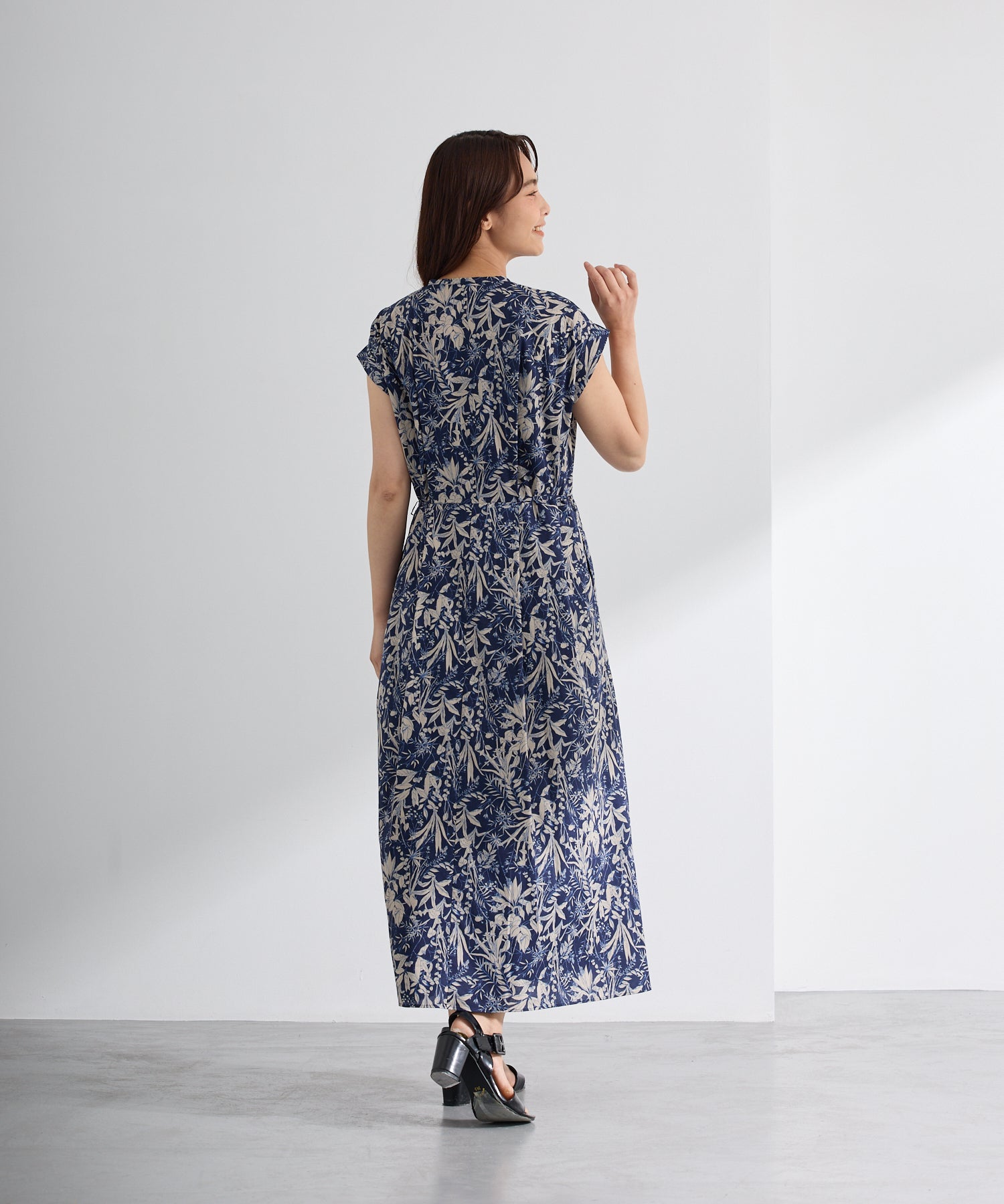 45R ★フロート二重天竺フリル ワンピース ダブルフェイス 楽天市場】【送料無料】【抗菌防臭・撥水】2wayギャザーフリル