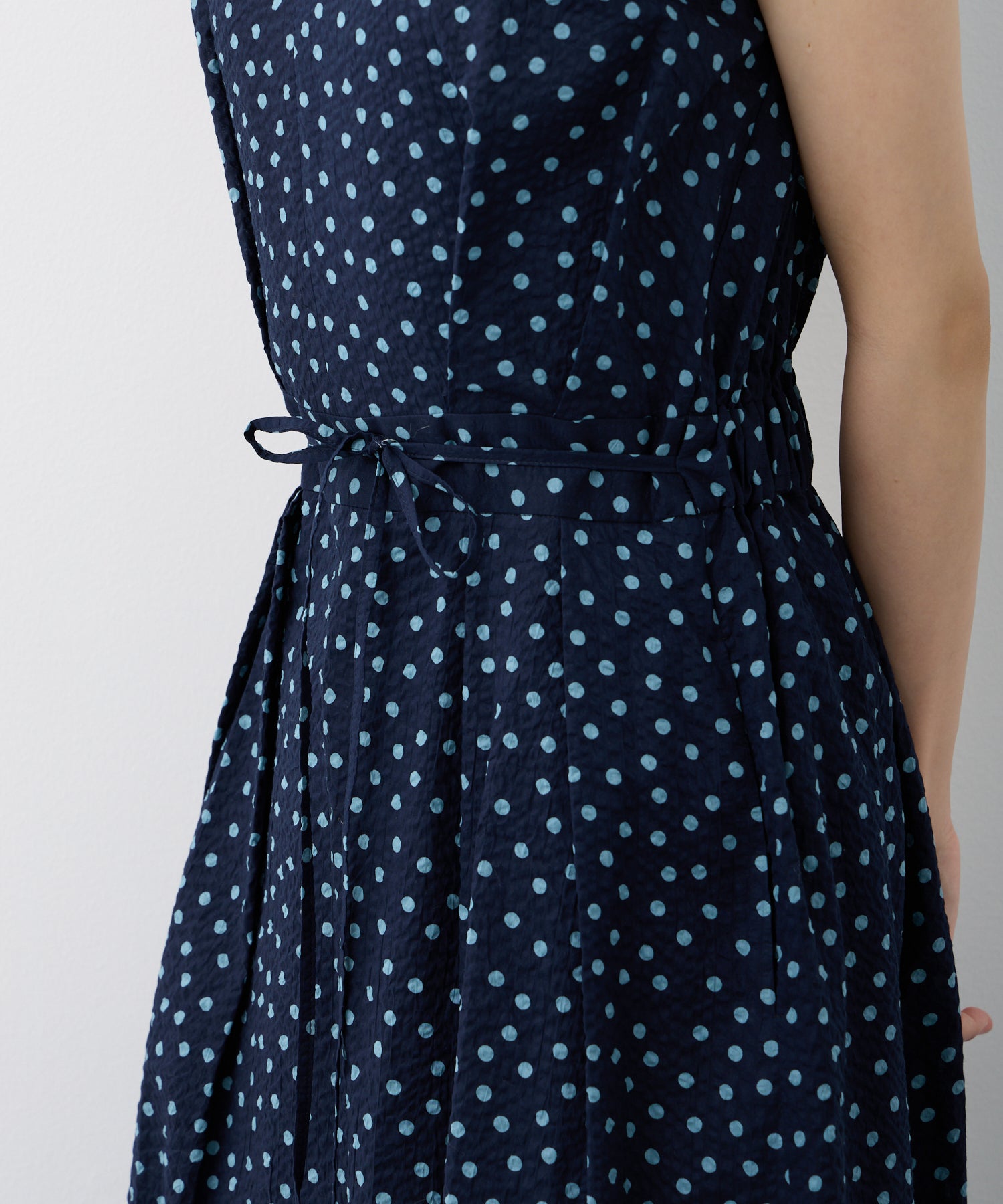 【値下げ中】Treat Ürselfドットワンピース 未使用級 トリートユアセルフ ドットワンピース 水玉 ロング