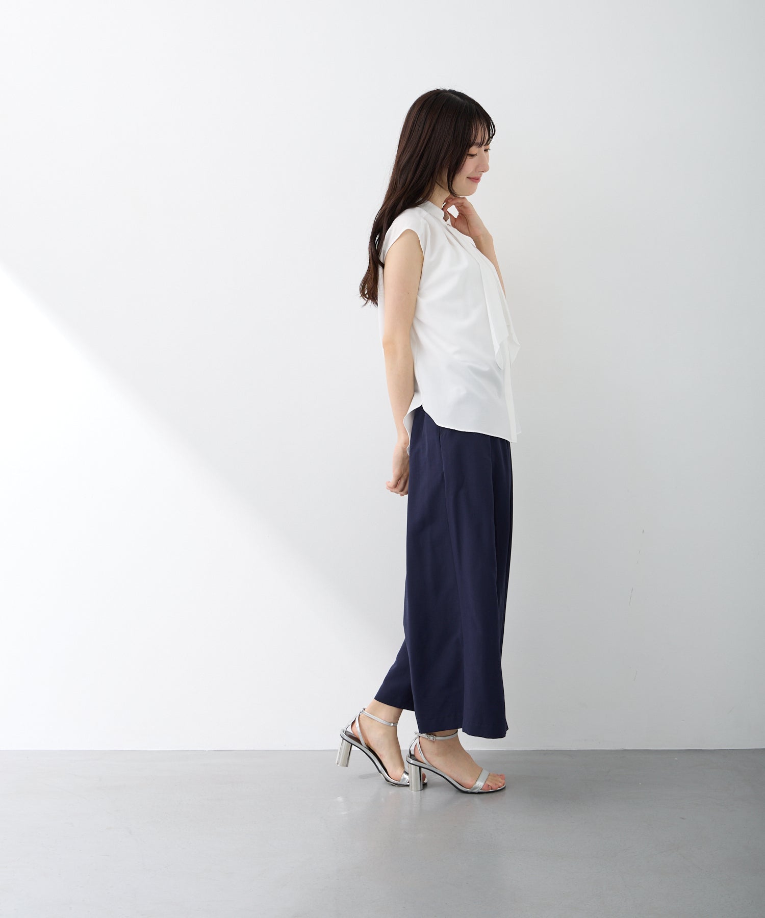 ダブルフェーストーキョー Doubleface Tokyo ブラウス:2WAYケープフレンチブラウス （オフ） ダブルフェーストーキョー Doubleface Tokyo ブラウス:2WAY