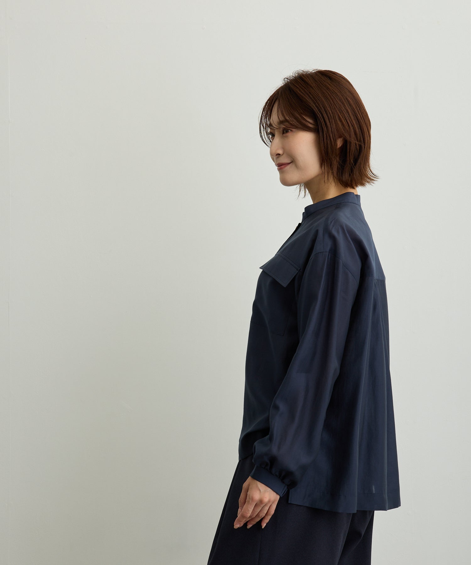 胸ポケットブルゾン風シアーシャツ【日本製】