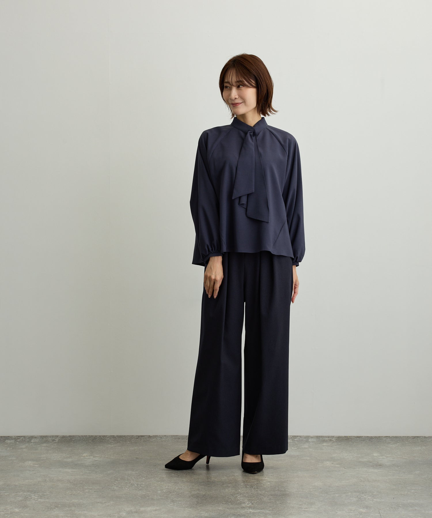 ラグランスリーブスカーフタイブラウス【日本製】