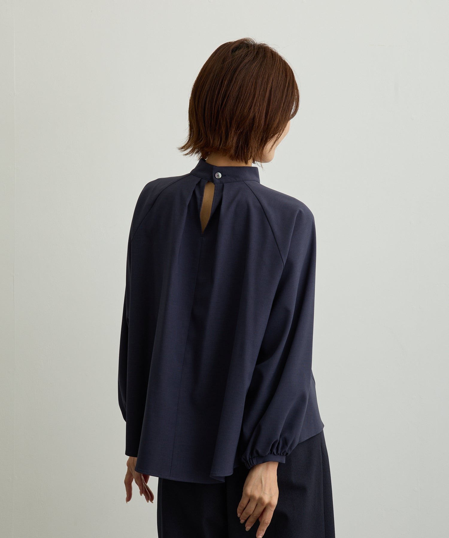 ラグランスリーブスカーフタイブラウス【日本製】