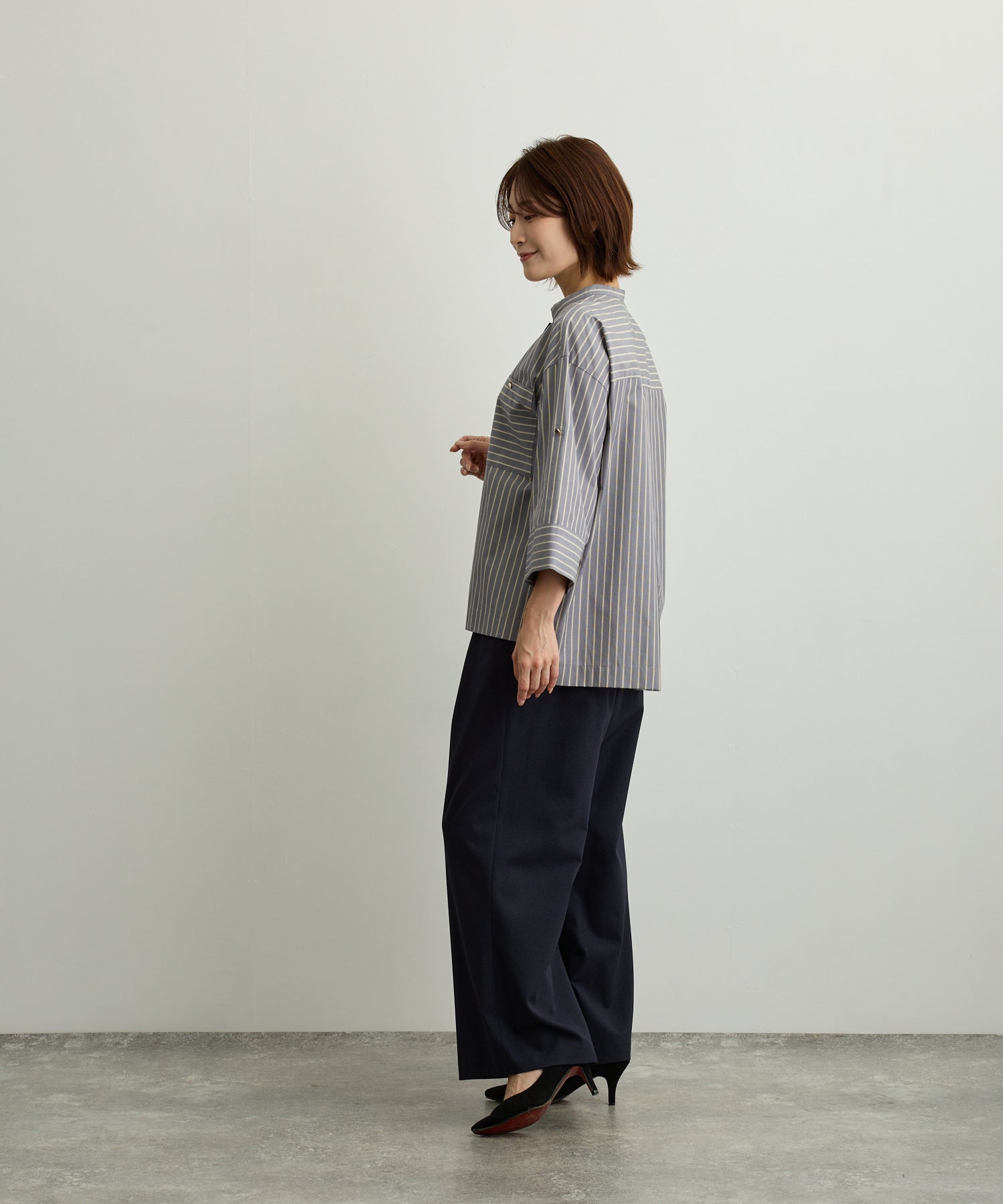 ストライプ胸ポケットバンドカラーシャツ【日本製】