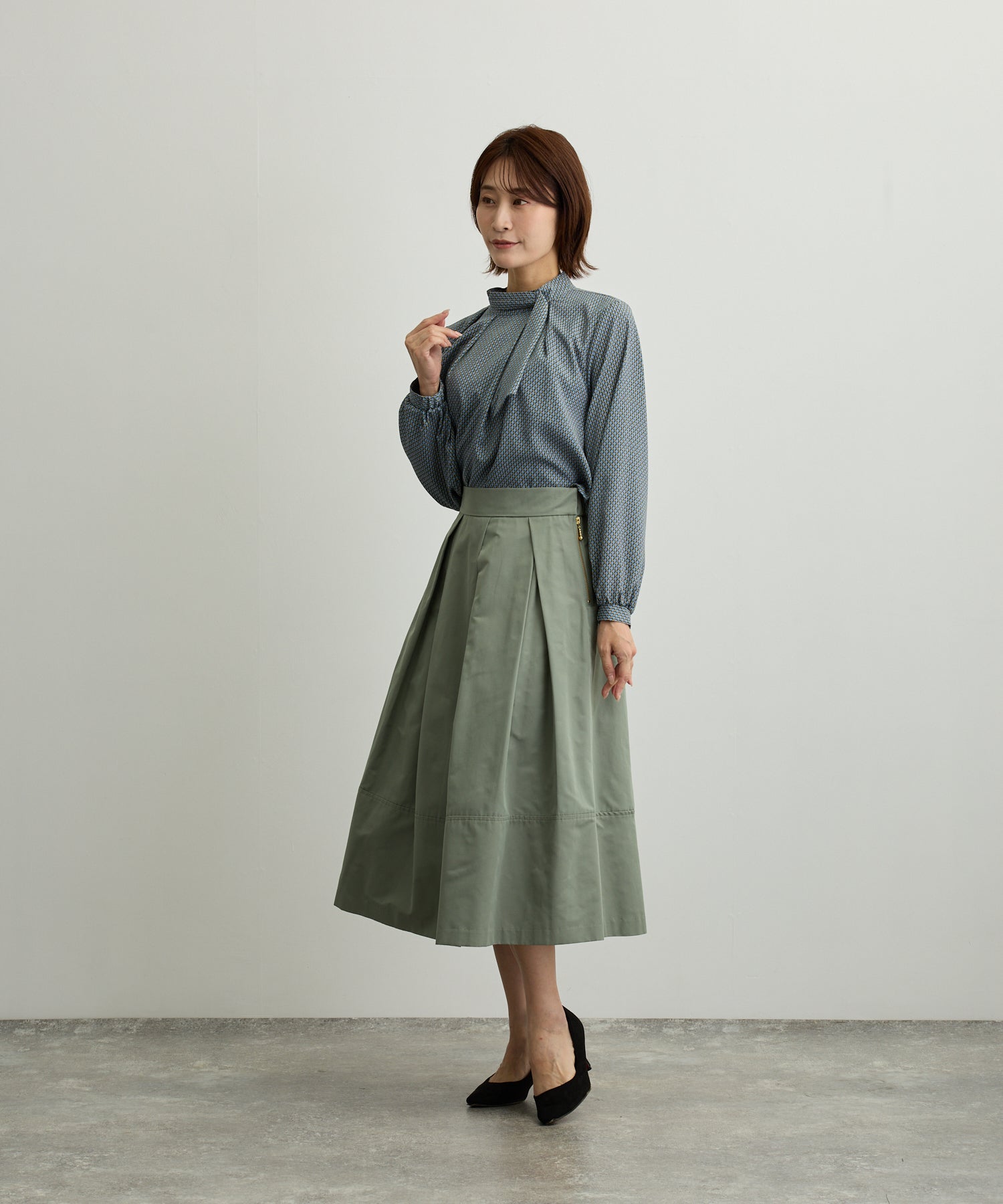 グログラン裾切替タックフレアスカート【日本製】 – Ifemelu