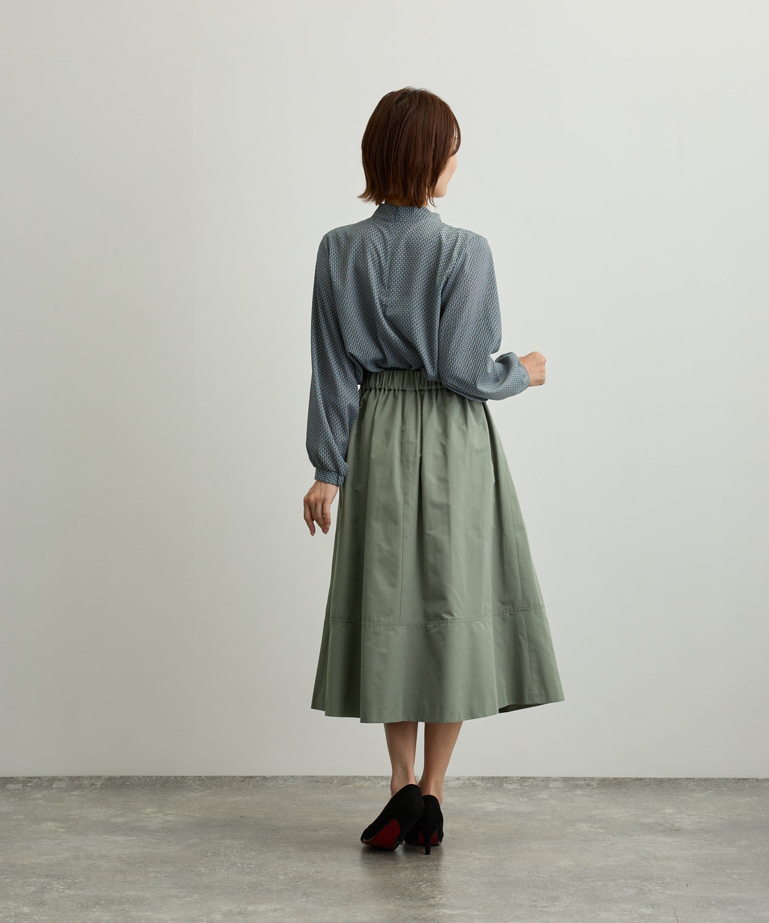 グログラン裾切替タックフレアスカート【日本製】