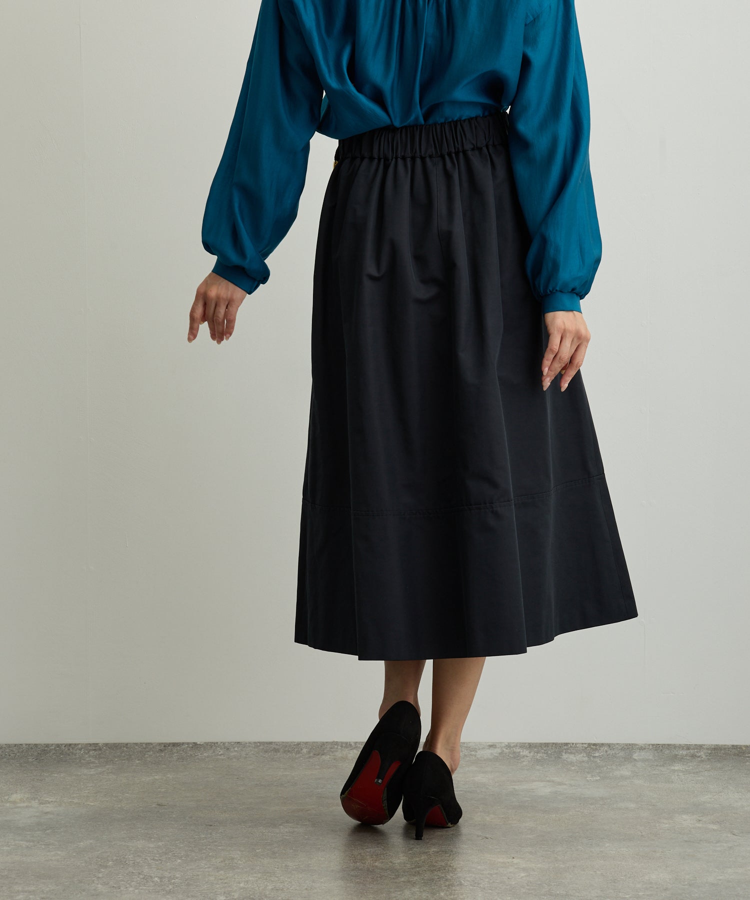 グログラン裾切替タックフレアスカート【日本製】