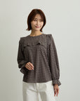 千鳥ツイード風プリントフリルブラウス【日本製】