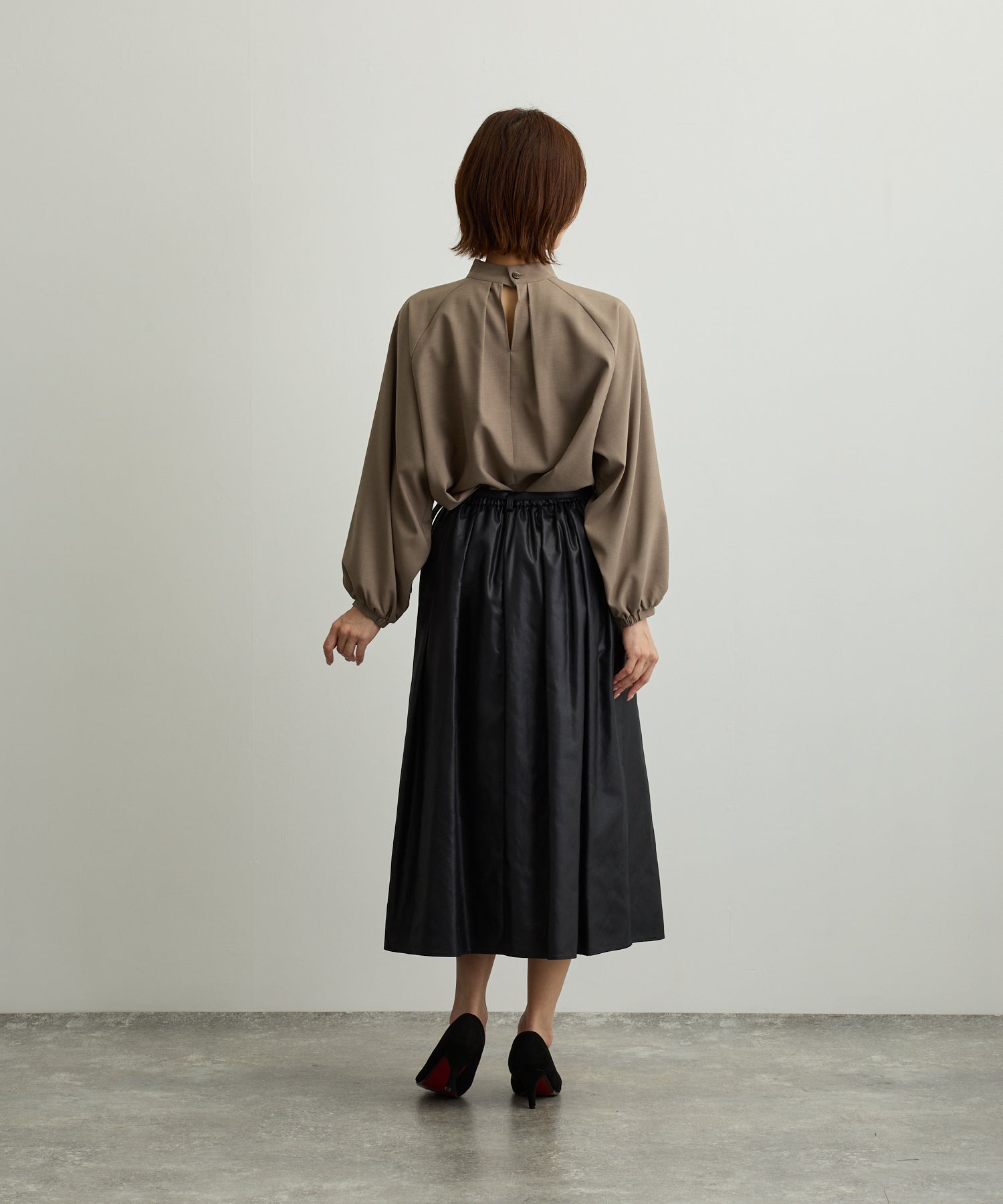 ラグランスリーブスカーフタイブラウス【日本製】