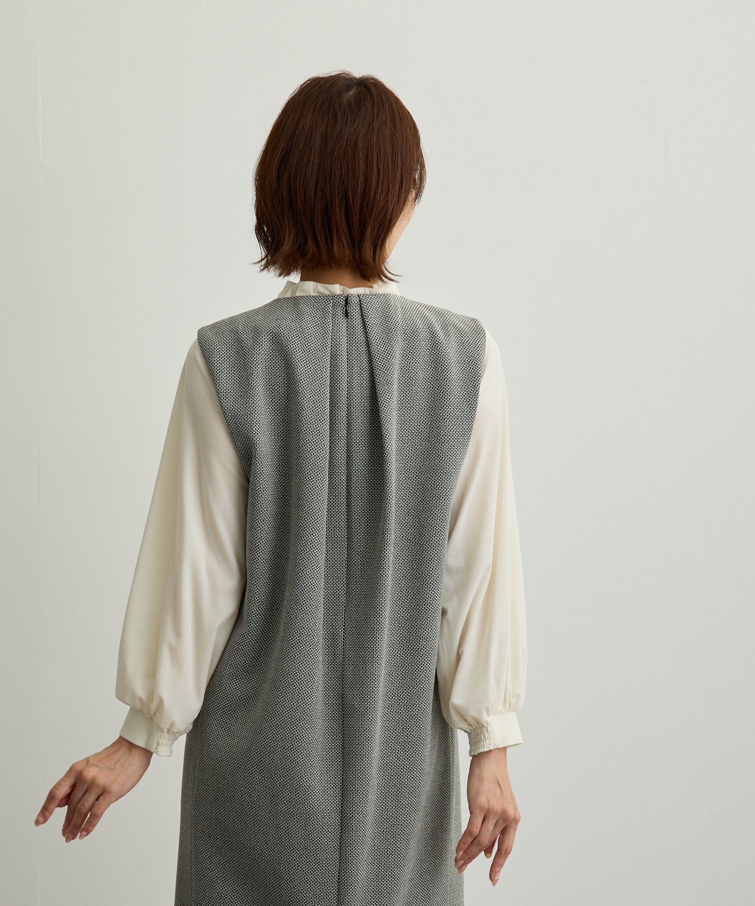 キーネックジャンパースカート【日本製】