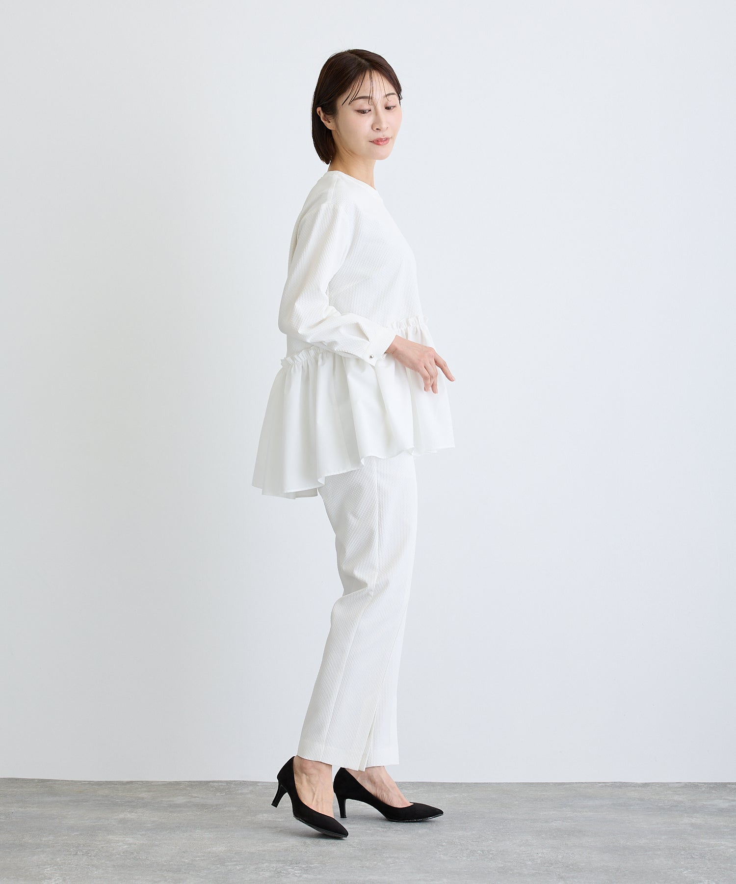 スリットテーパードパンツ/オフ【日本製】 – Ifemelu/DoublefaceTokyo