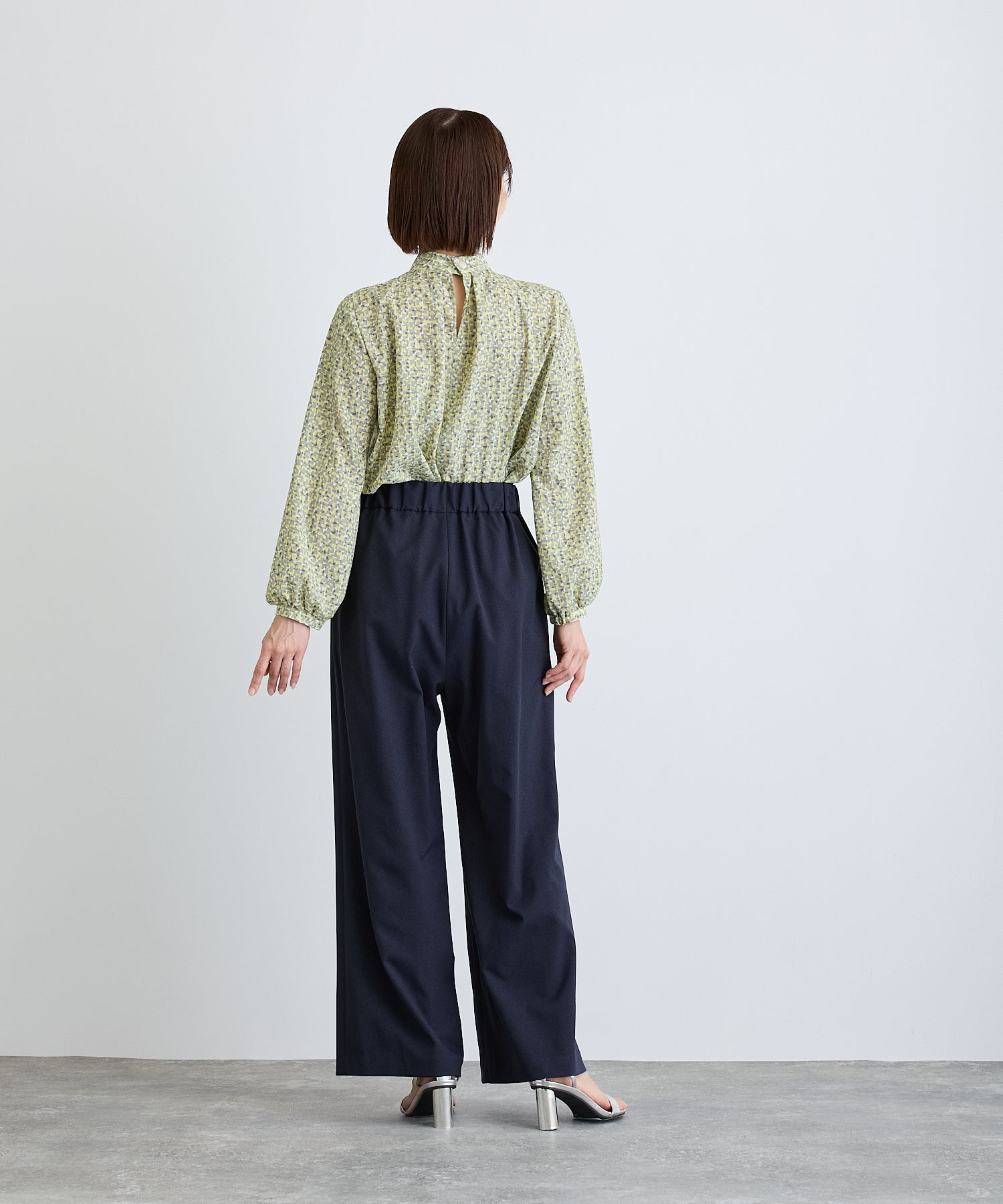 幾何柄スカーフタイ風ブラウス/イエロー系【日本製】