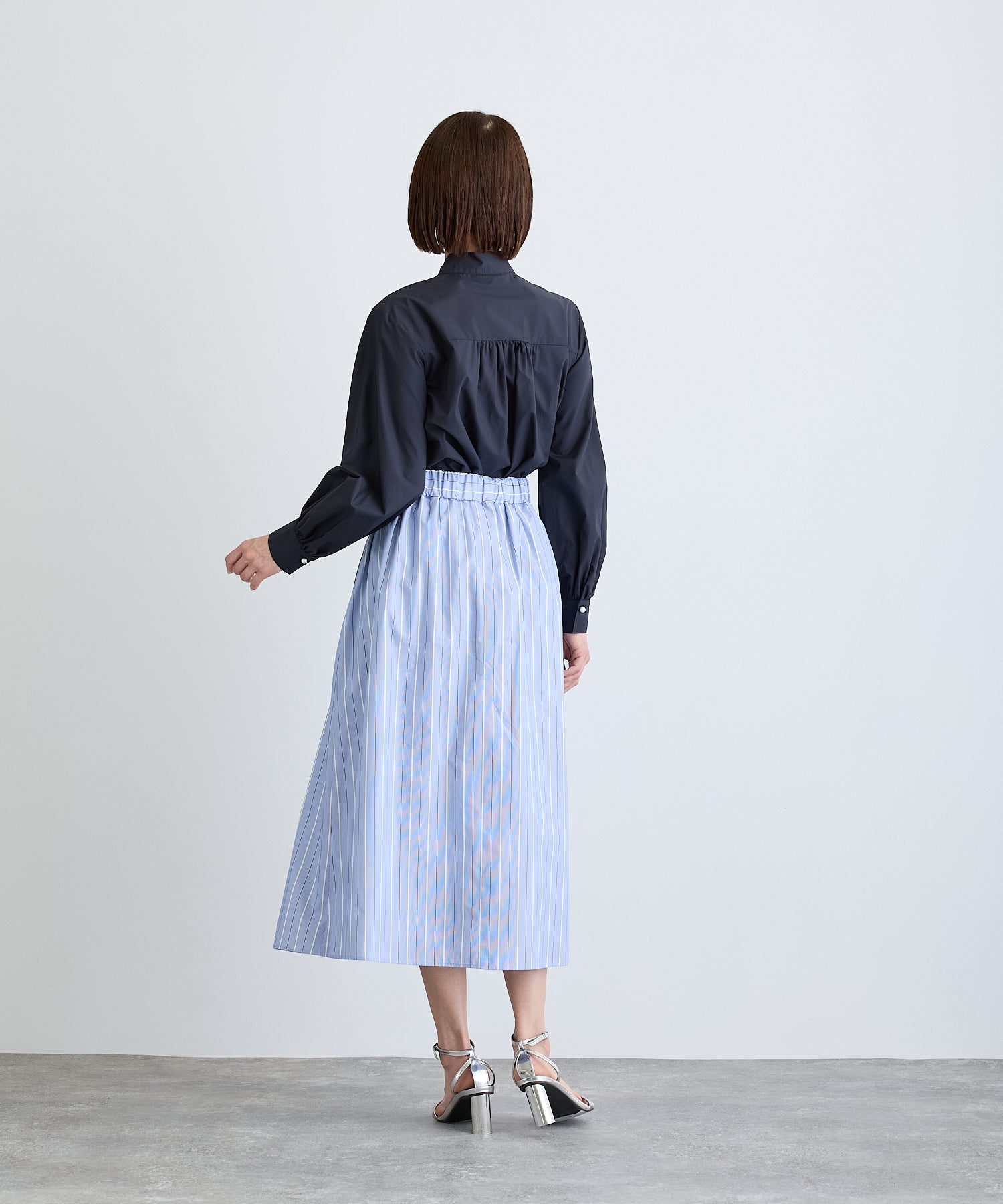 タックフレアストライプスカート/サックス【日本製】 – Ifemelu