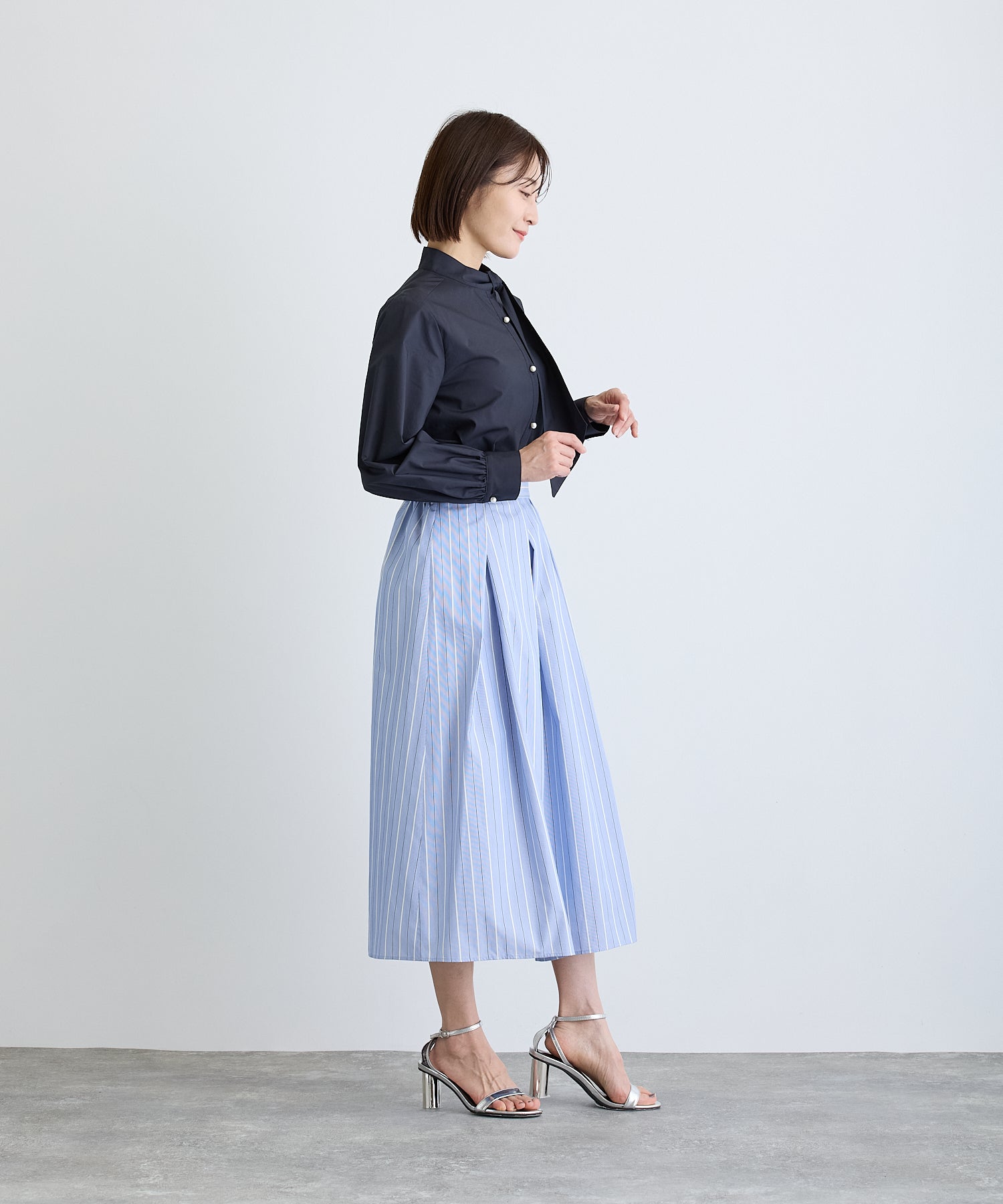 タックフレアストライプスカート/サックス【日本製】 – Ifemelu