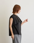 ケープ風ラッフルフレンチ袖カットソー/ブラック【日本製】